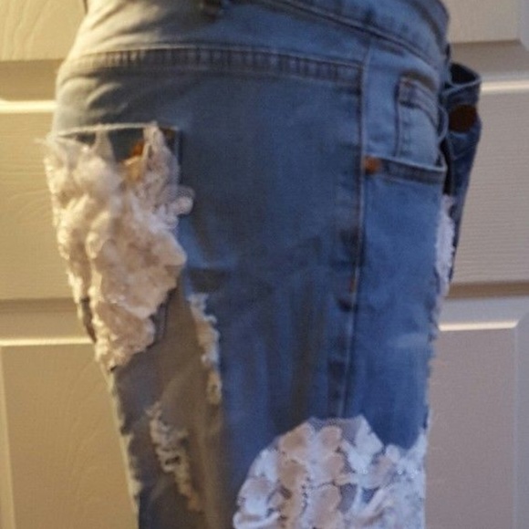 CUSTOM Boho Festival Beaded Lace Destroyed Jeans - Picture 5 of 9
